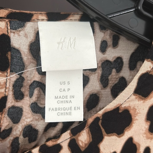 HM Long Sleeve Leopard Maxi Dress - Picture 6 of 7